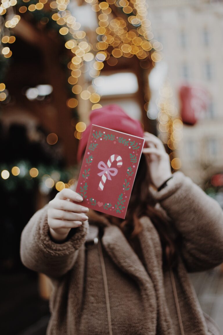11 Best Eco Friendly Christmas Cards (2022)