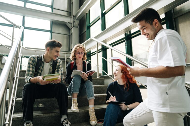 Strategies To Help College Students Financially