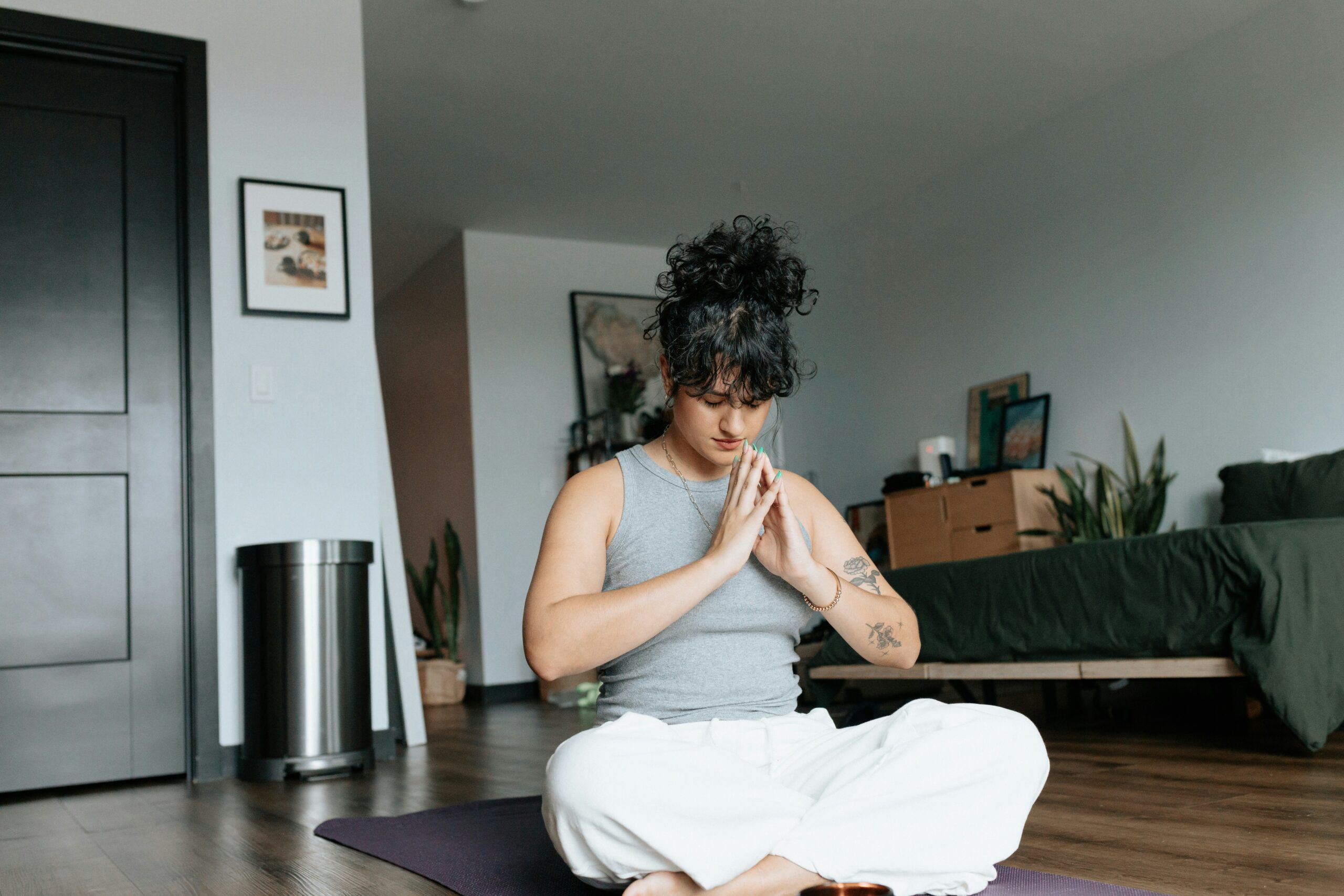 5 Ways to Soothe Your Nervous System In The Morning - GenTwenty