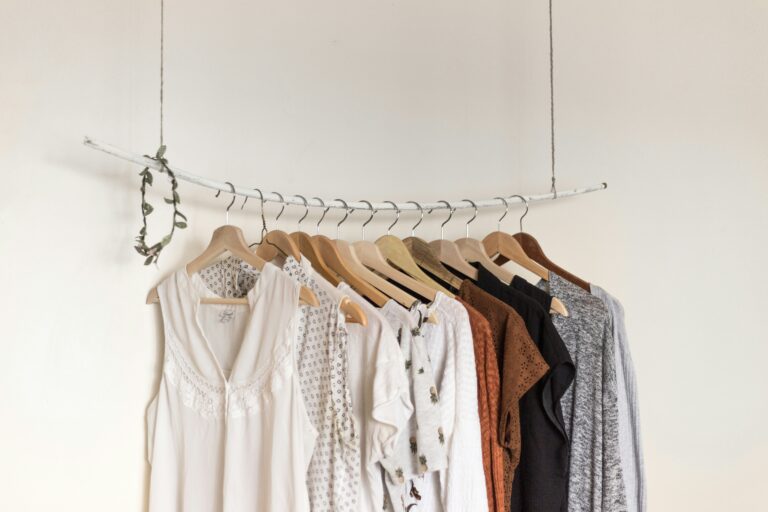 6 Best Tips for Cleaning Maternity Clothes