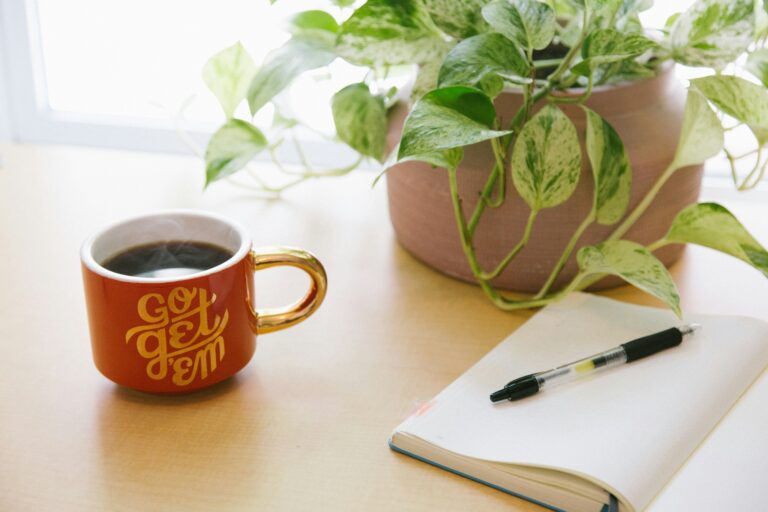 9 Secrets to Making Side-Hustle Money