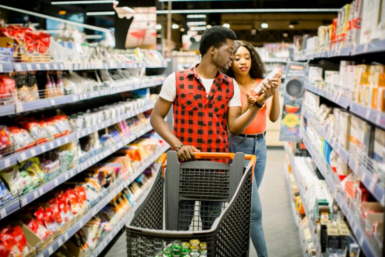 12 Creative Ways To Save Money on Groceries in 2025