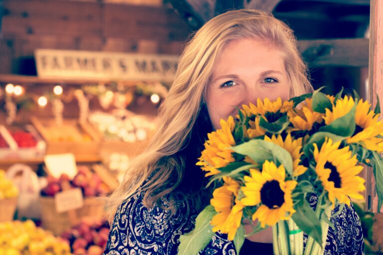 affordable outdoor fall activities