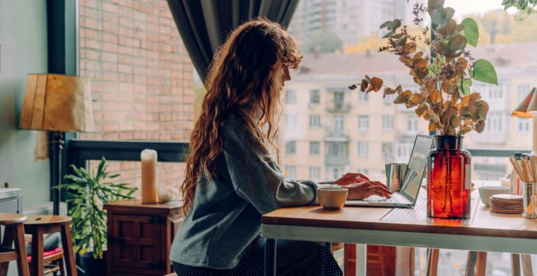 Why Gen Z Is Ditching the Single Paycheck for Income Stacking
