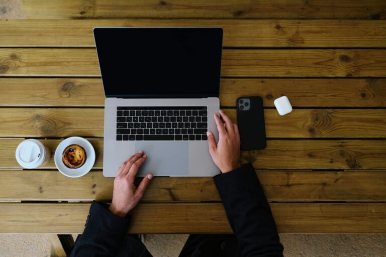 Text-Em-All Review: The Scalable SMS Solution SMBs Use to Increase Results Without Enterprise Costs