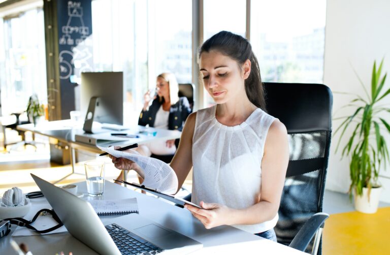 How to Be Entrepreneurial at Your 9-5