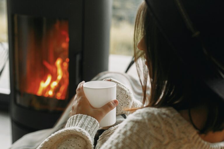 Smart Ways to Enhance Home Comfort Through Better Heating and Insulation Choices