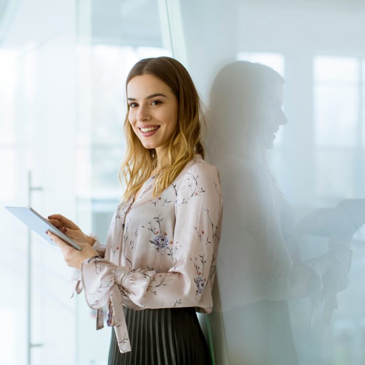 How to Make Decisions Faster Without Second-Guessing Yourself