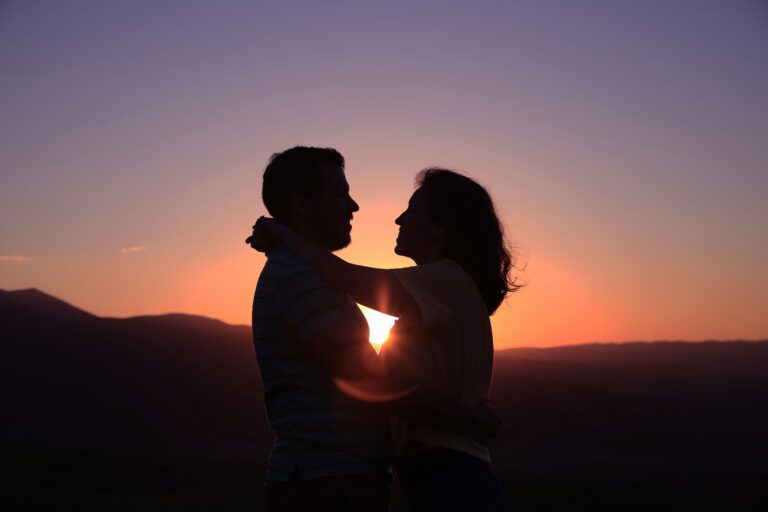 Finding Your Way Back to Connection: A Guide to Healing and Intimacy for Individuals and Couples