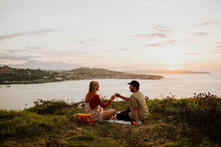 A Complete Guide to Relational Wellness For Individuals and Couples