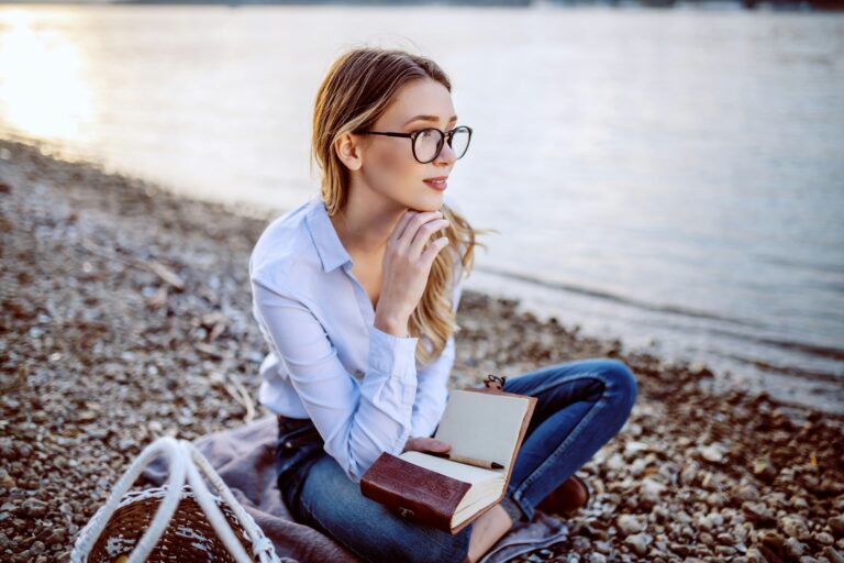 Quarter-Life Glow-Up: Habits That Quietly Change Everything