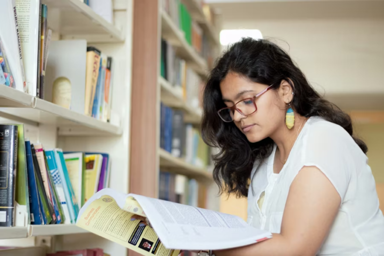 How to Pursue an Online M.Ed. in Administration While Teaching Full-Time