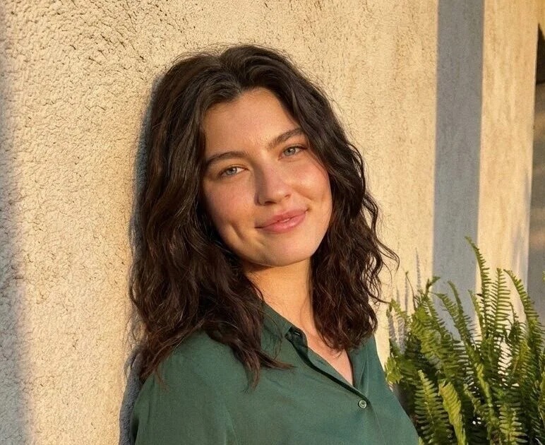 Lola Marks, Senior Editor at Body+Mind Magazine