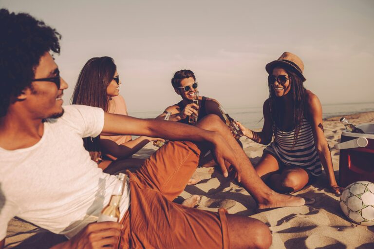 Low Budget Activities to Enjoy With Friends This Summer