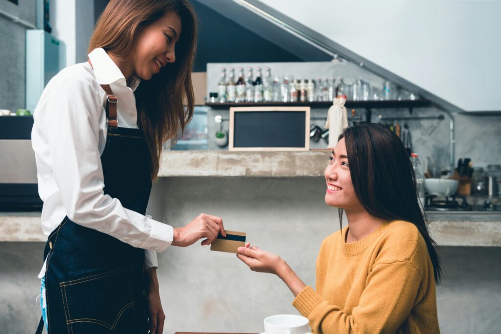 The Right Way to Use a Credit Card (So It Works For You, Not Against You)