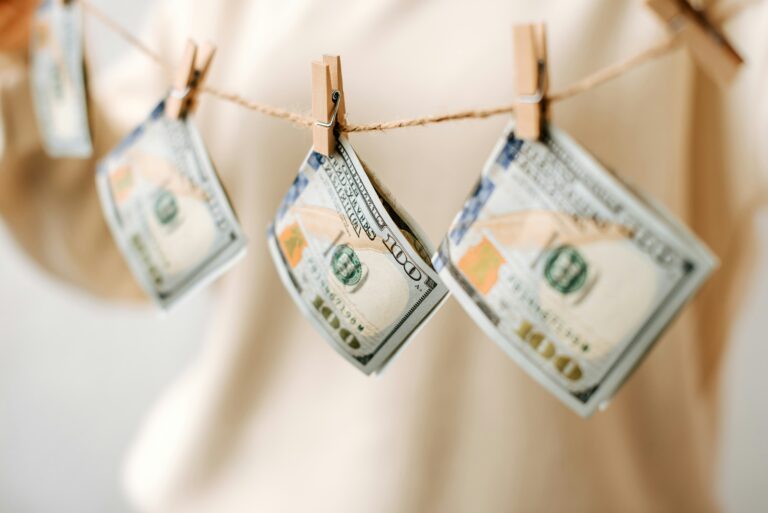 Money Hacks That You Can Use In Everyday Life