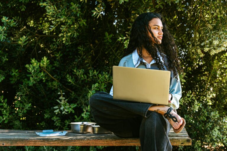 How to Stay Productive In Summer When You Want to Do Nothing