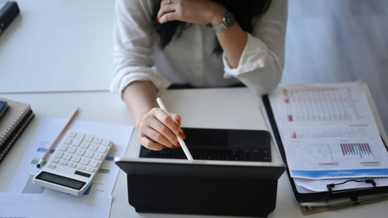 7 Facts About Cash Annuities and How They Fit Into Retirement Planning