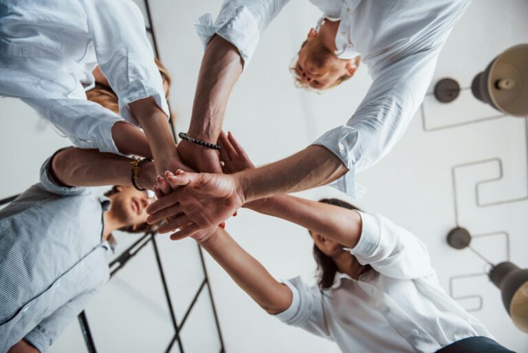 Essential Leadership Skills for Navigating Change and Driving Team Success