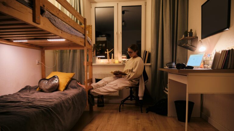 10 Dorm Room Essentials That You Might Not Have Thought Of