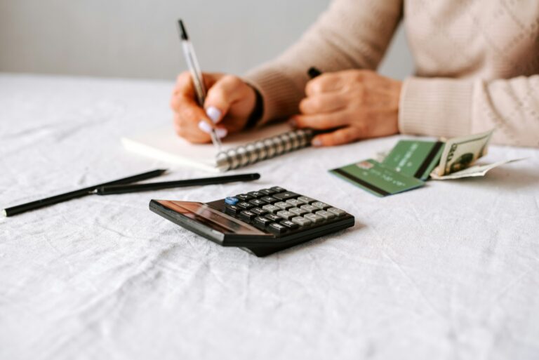 5 Best Credit Repair Apps and Credit-Building Tools to Improve Your Credit Score