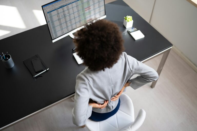 The Professional Effects of Pain: How Back Pain Can Impact Your Work Performance