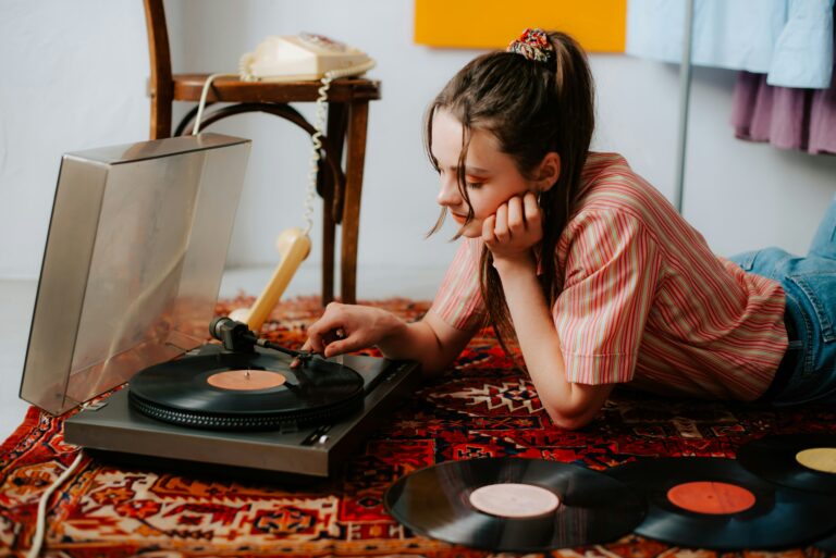 How to Start a Vinyl Collection: A Beginner's Guide to Building Your Music Library